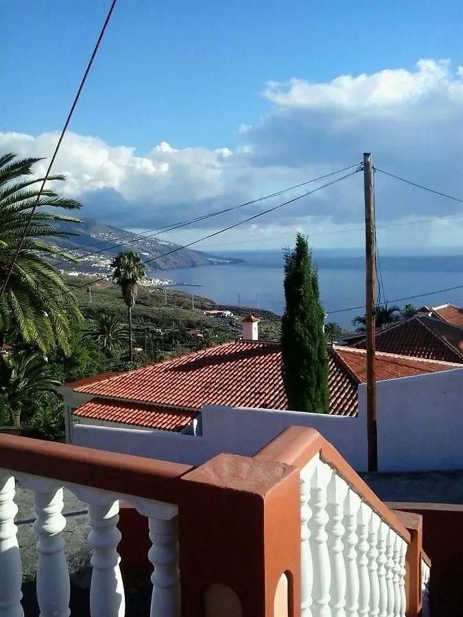 Casa Cruz 0*, Brena Baja